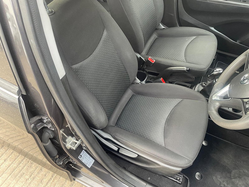 Vauxhall Viva 1.0i SE Euro 6 5dr (a/c) 5dr Manual 2026