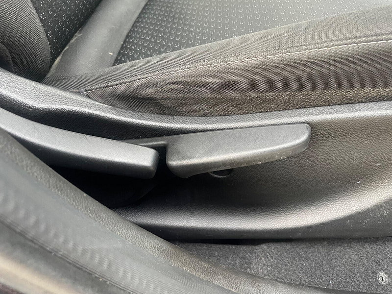 Vauxhall Viva 1.0i SE Euro 6 5dr (a/c) 5dr Manual 2026