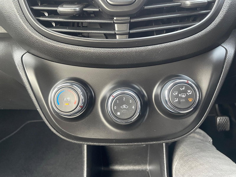 Vauxhall Viva 1.0i SE Euro 6 5dr (a/c) 5dr Manual 2026