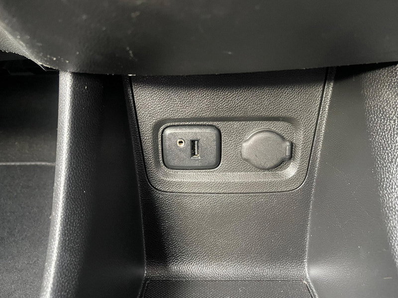 Vauxhall Viva 1.0i SE Euro 6 5dr (a/c) 5dr Manual 2026