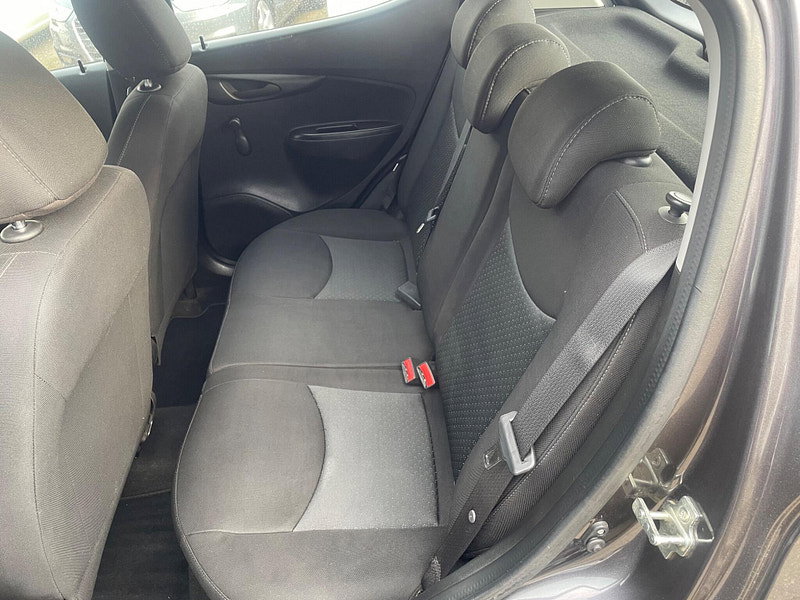 Vauxhall Viva 1.0i SE Euro 6 5dr (a/c) 5dr Manual 2026