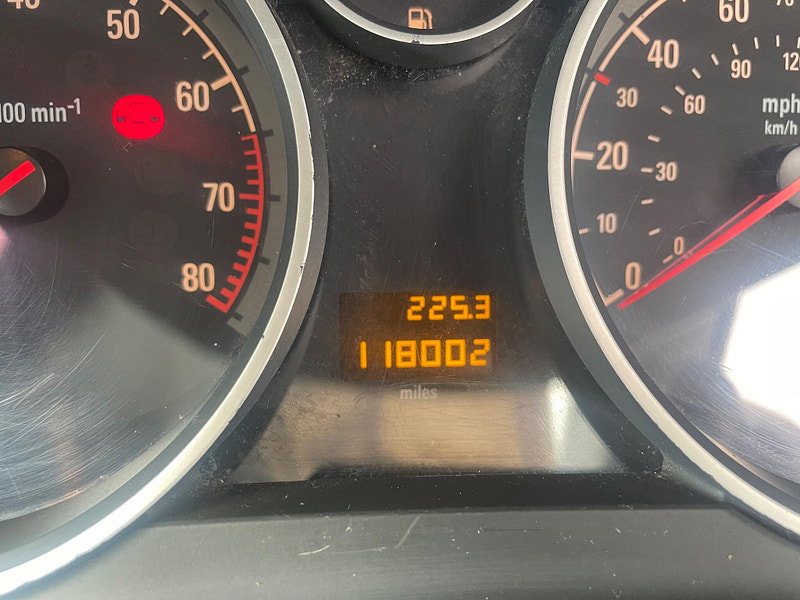 Vauxhall Zafira 1.6 16V Exclusiv Euro 5 5dr 5dr Manual 2026