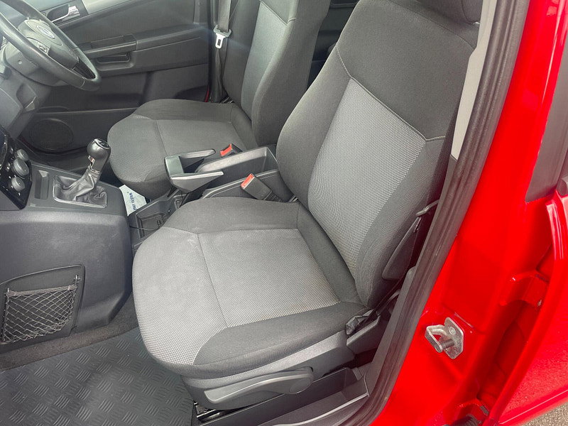 Vauxhall Zafira 1.6 16V Exclusiv Euro 5 5dr 5dr Manual 2026