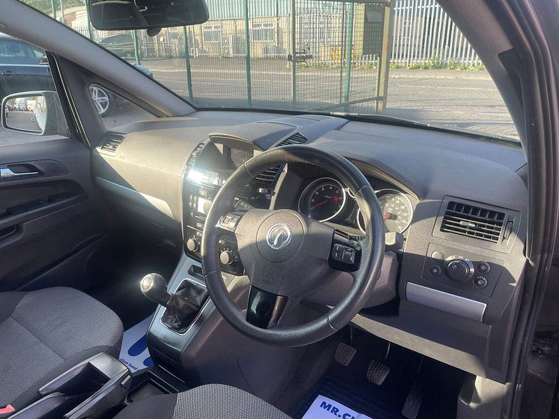 Vauxhall Zafira 1.6 16V Exclusiv Euro 5 5dr 5dr Manual 2025