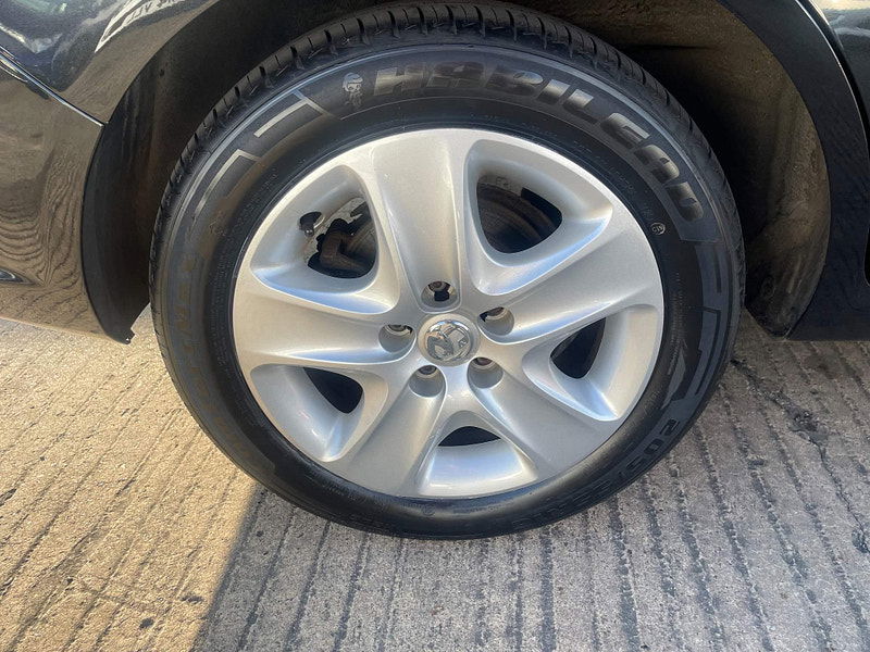 Vauxhall Zafira 1.6 16V Exclusiv Euro 5 5dr 5dr Manual 2025