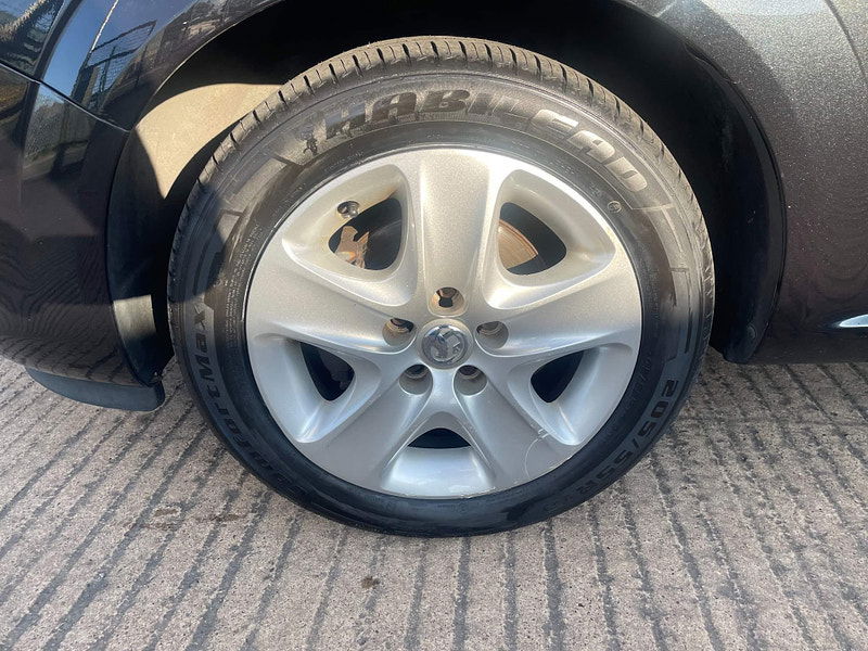 Vauxhall Zafira 1.6 16V Exclusiv Euro 5 5dr 5dr Manual 2025