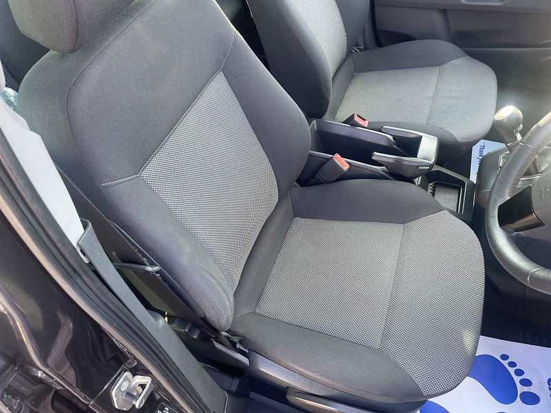 Vauxhall Zafira 1.6 16V Exclusiv Euro 5 5dr 5dr Manual 2025