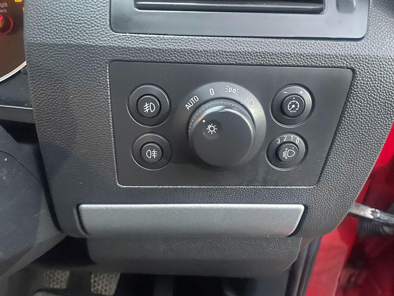 Vauxhall Zafira 1.8 16V Design Euro 5 5dr (SNav) 5dr Manual 2025