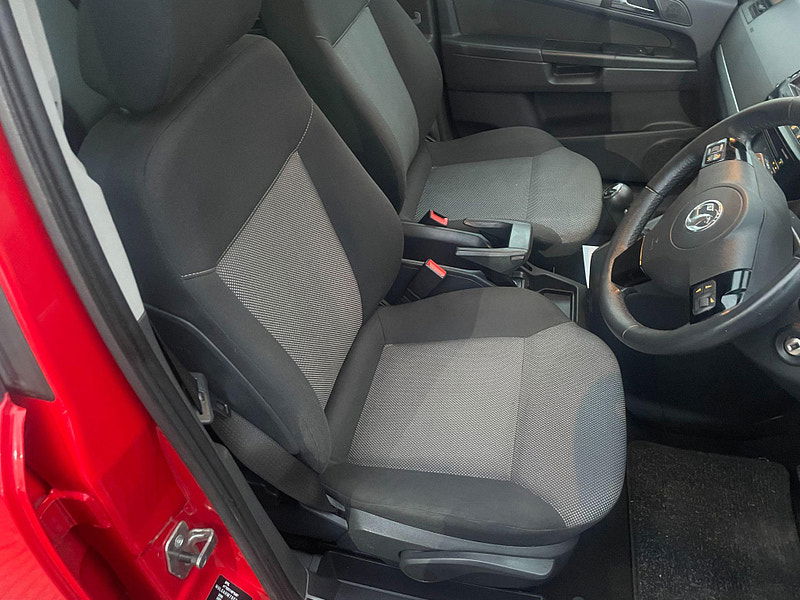 Vauxhall Zafira 1.8 16V Design Euro 5 5dr (SNav) 5dr Manual 2025
