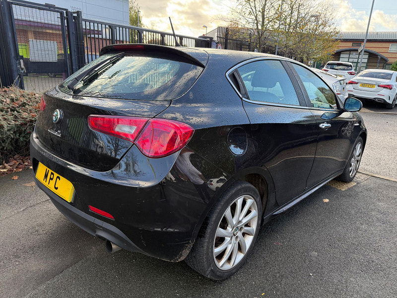 Alfa Romeo Giulietta 2.0 JTDM-2 Veloce Euro 5 (s/s) 5dr 5dr Manual 2025