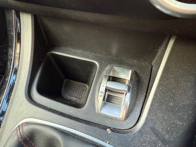 Alfa Romeo Giulietta 2.0 JTDM-2 Veloce Euro 5 (s/s) 5dr 5dr Manual 2025