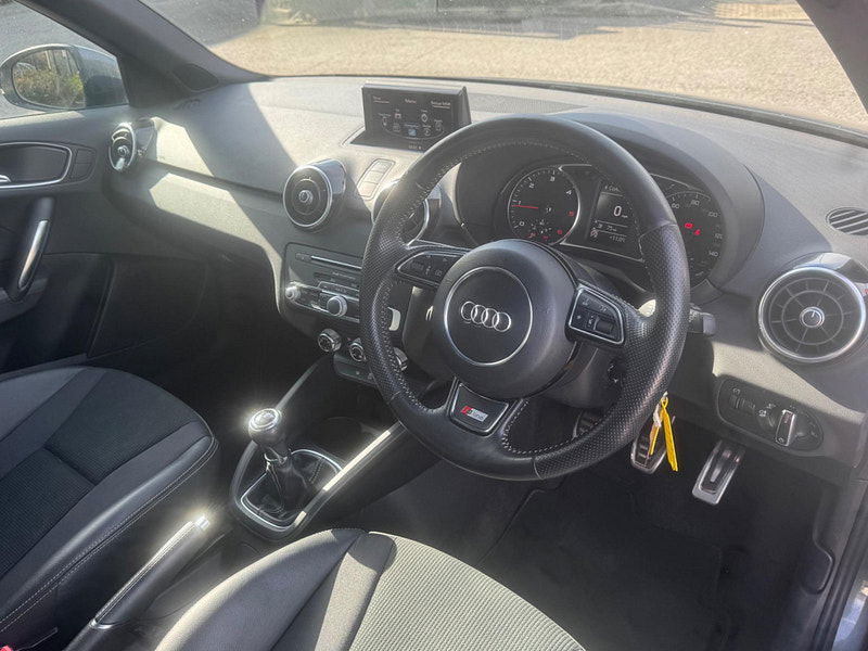 Audi A1 1.6 TDI S line Sportback Euro 6 (s/s) 5dr 5dr Manual 2025