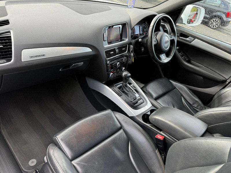 Audi Q5 2.0 TDI S line S Tronic quattro Euro 5 (s/s) 5dr 5dr Automatic 2025