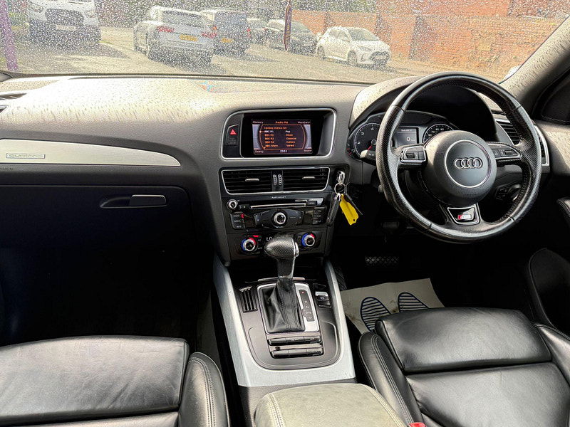Audi Q5 2.0 TDI S line S Tronic quattro Euro 5 (s/s) 5dr 5dr Automatic 2025