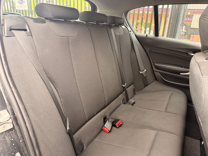 BMW 1 Series 1.5 116d SE Auto Euro 6 (s/s) 5dr 5dr Automatic 2026