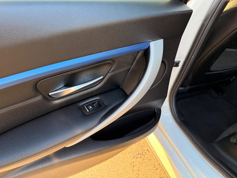 BMW 3 Series 2.0 320d M Sport Touring Auto Euro 6 (s/s) 5dr 5dr Automatic 2026