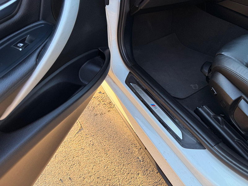 BMW 3 Series 2.0 320d M Sport Touring Auto Euro 6 (s/s) 5dr 5dr Automatic 2026