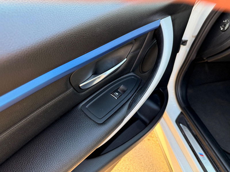 BMW 3 Series 2.0 320d M Sport Touring Auto Euro 6 (s/s) 5dr 5dr Automatic 2026