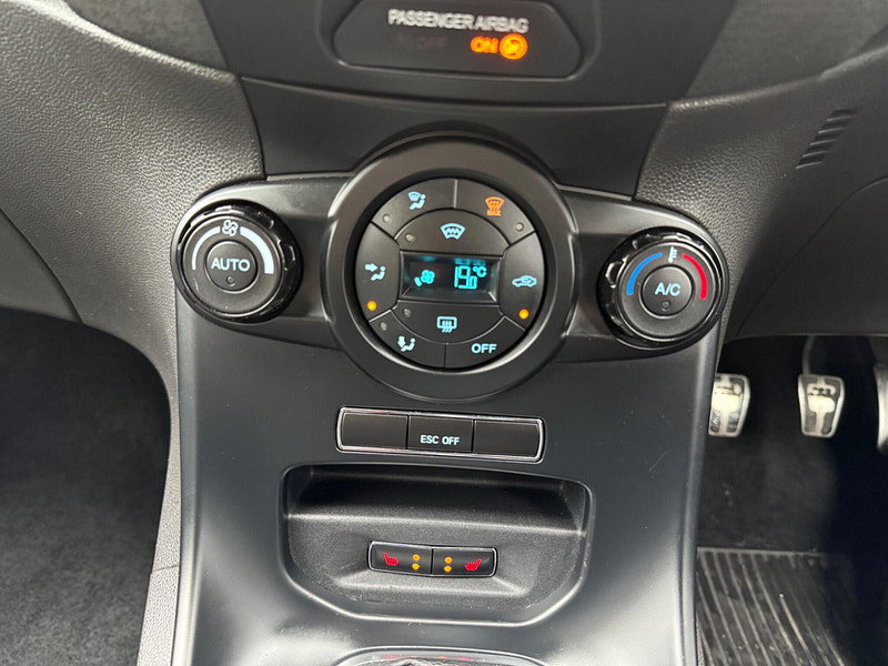 Ford Fiesta 1.6T EcoBoost ST-3 Euro 6 3dr 3dr Manual 2026