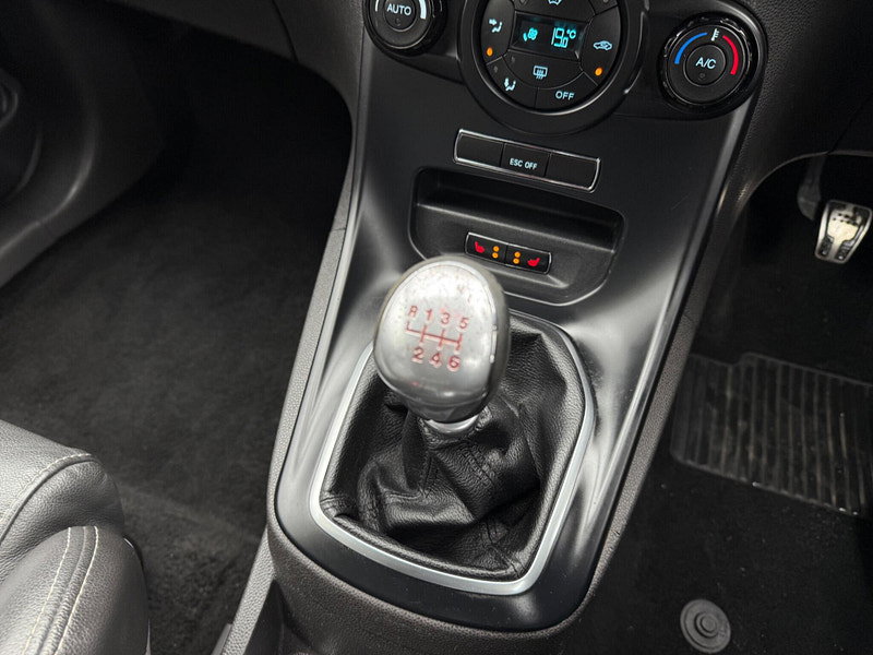 Ford Fiesta 1.6T EcoBoost ST-3 Euro 6 3dr 3dr Manual 2026