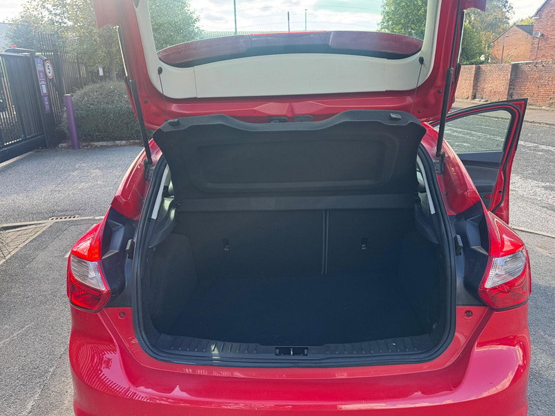 Ford Focus 1.0T EcoBoost Edge Euro 5 (s/s) 5dr 5dr Manual 2026