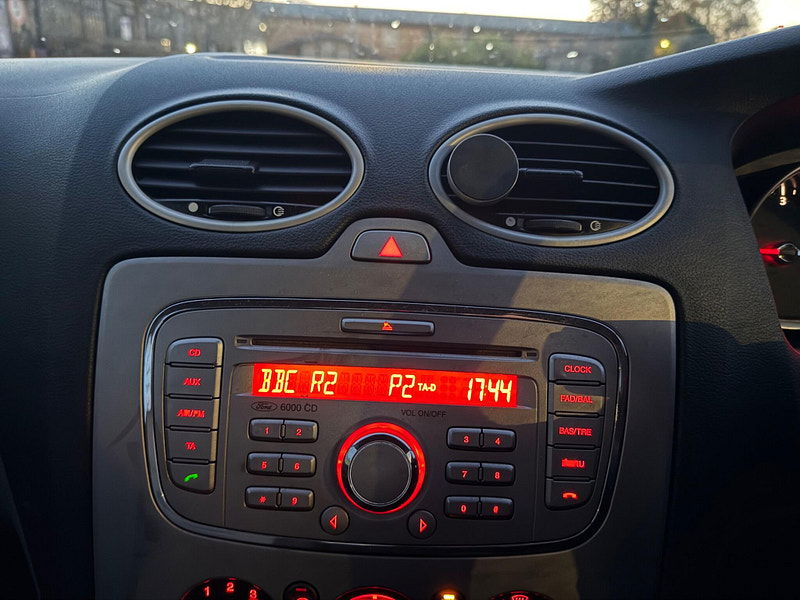 Ford Focus 1.8 TDCi Zetec 5dr 5dr Manual 2025