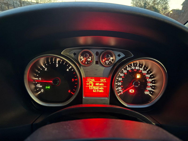 Ford Focus 1.8 TDCi Zetec 5dr 5dr Manual 2025