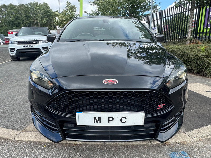 Ford Focus 2.0T EcoBoost ST-3 Euro 6 (s/s) 5dr 5dr Manual 2025