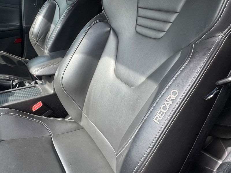 Ford Focus 2.0T EcoBoost ST-3 Euro 6 (s/s) 5dr 5dr Manual 2025