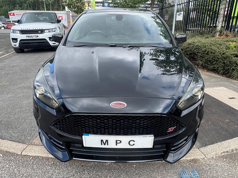 Ford Focus 2.0T EcoBoost ST-3 Euro 6 (s/s) 5dr 5dr Manual 2025