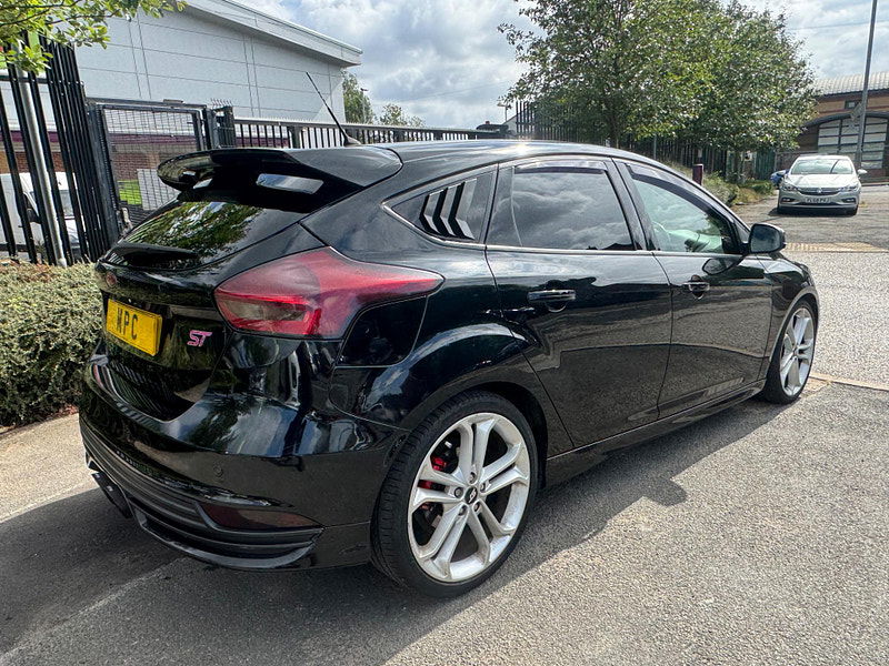 Ford Focus 2.0T EcoBoost ST-3 Euro 6 (s/s) 5dr 5dr Manual 2025