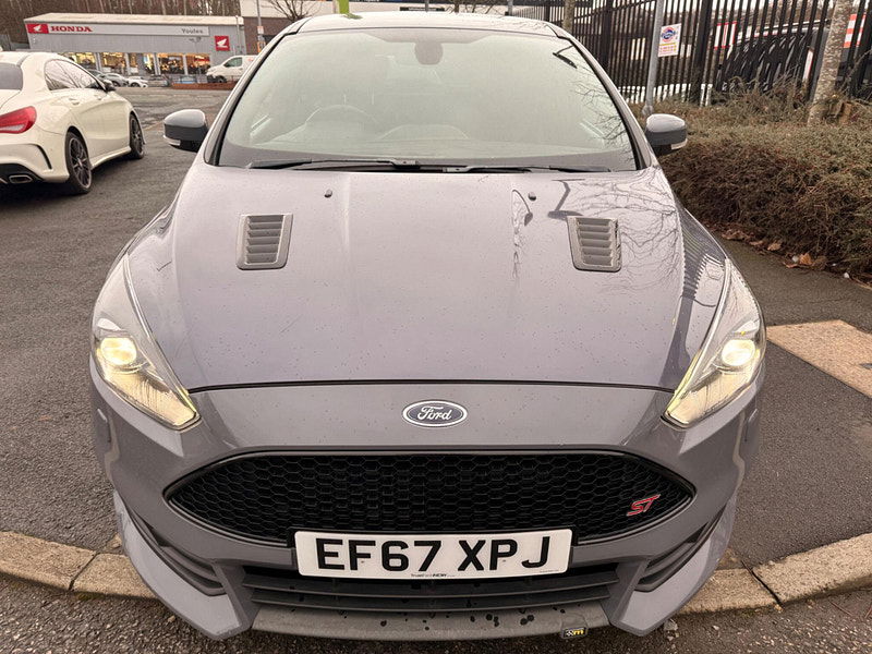 Ford Focus 2.0T EcoBoost ST-3 Euro 6 (s/s) 5dr 5dr Manual 2026