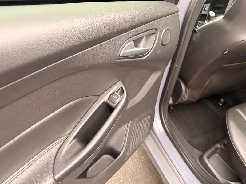 Ford Focus 2.0T EcoBoost ST-3 Euro 6 (s/s) 5dr 5dr Manual 2026