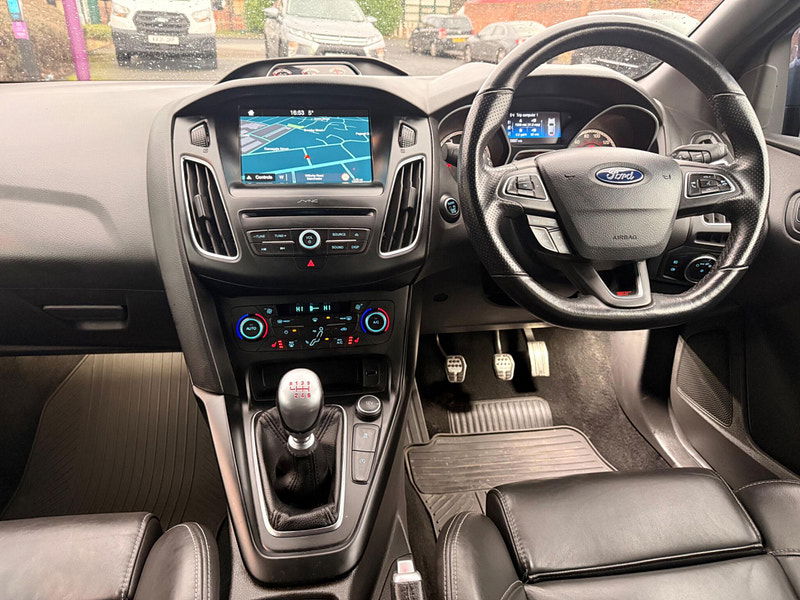 Ford Focus 2.0T EcoBoost ST-3 Euro 6 (s/s) 5dr 5dr Manual 2026