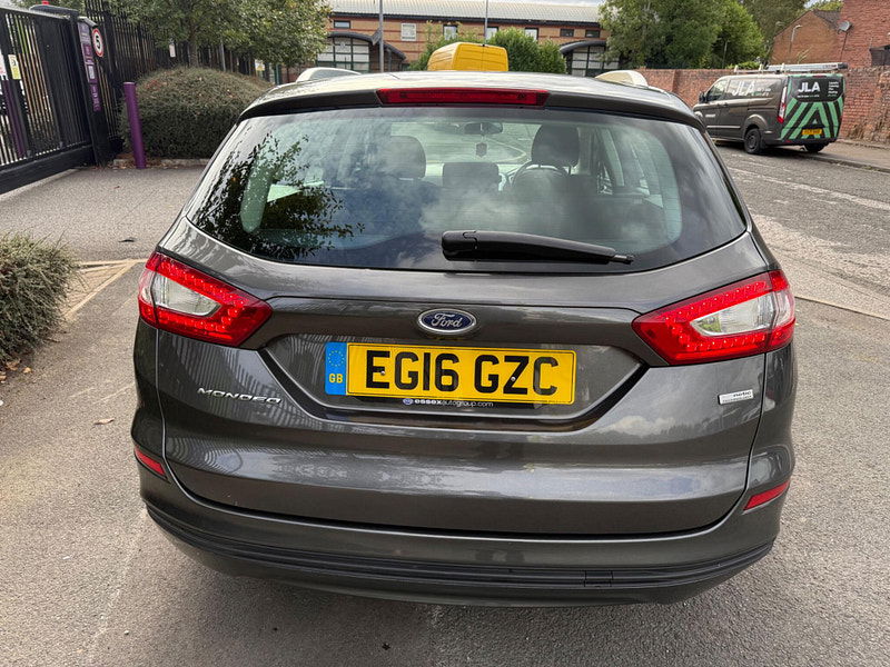Ford Mondeo 1.5 TDCi ECOnetic Zetec Euro 6 (s/s) 5dr 5dr Manual 2025