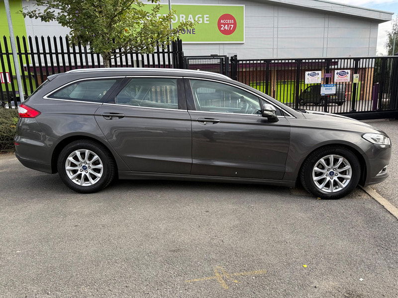 Ford Mondeo 1.5 TDCi ECOnetic Zetec Euro 6 (s/s) 5dr 5dr Manual 2025