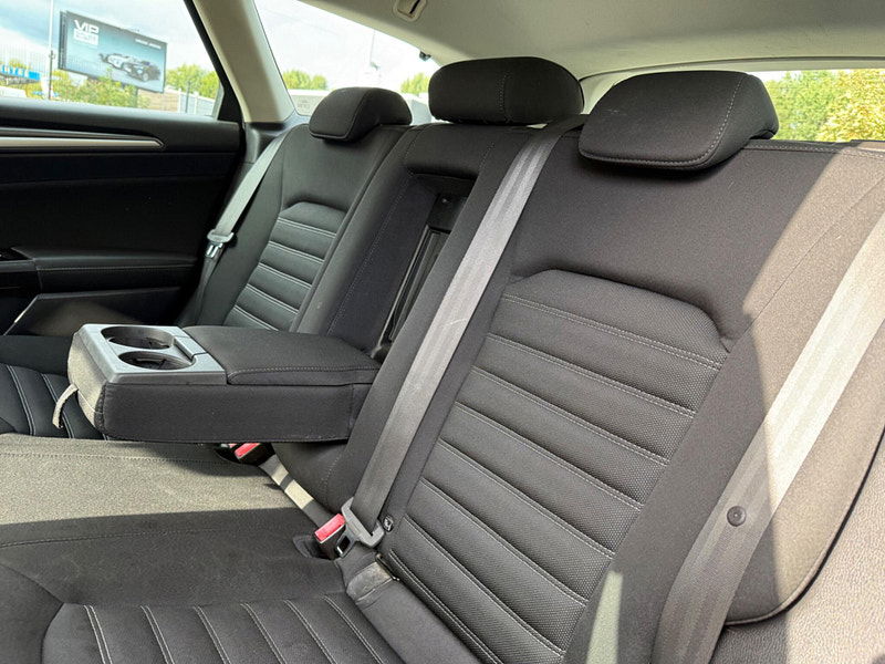 Ford Mondeo 1.5 TDCi ECOnetic Zetec Euro 6 (s/s) 5dr 5dr Manual 2025