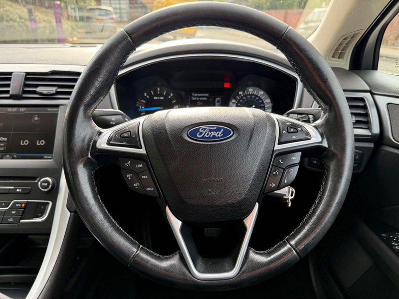 Ford Mondeo 1.5 TDCi ECOnetic Zetec Euro 6 (s/s) 5dr 5dr Manual 2025
