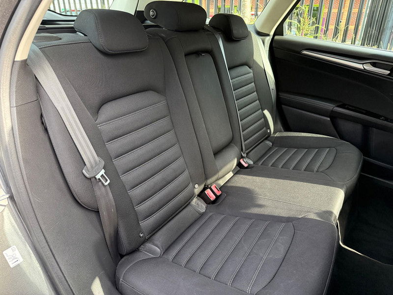 Ford Mondeo 1.5 TDCi ECOnetic Zetec Euro 6 (s/s) 5dr 5dr Manual 2025