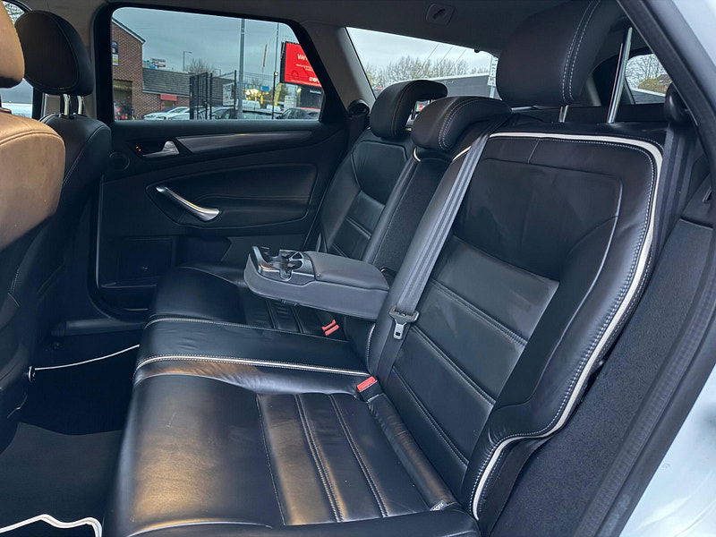 Ford Mondeo 2.0 TDCi Titanium X Business Edition Powershift Euro 5 5dr 5dr Automatic 2025