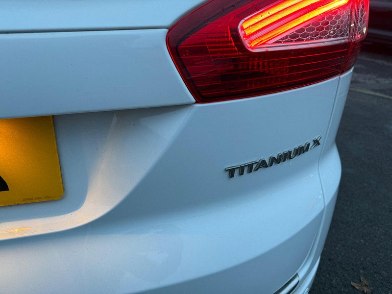 Ford Mondeo 2.0 TDCi Titanium X Business Edition Powershift Euro 5 5dr 5dr Automatic 2025