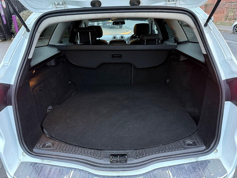 Ford Mondeo 2.0 TDCi Titanium X Business Edition Powershift Euro 5 5dr 5dr Automatic 2025