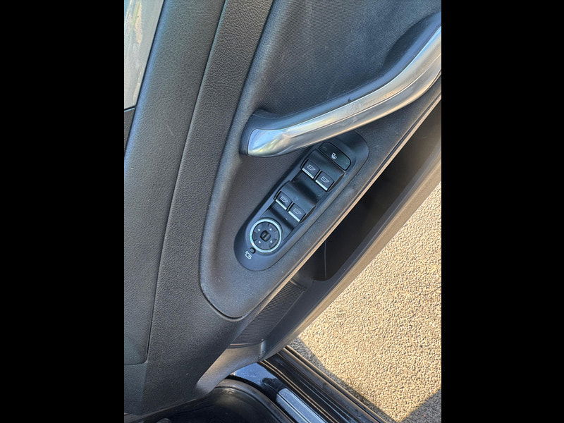 Ford Mondeo 2.0 TDCi Zetec Business Edition Powershift Euro 5 5dr 5dr Automatic 2025