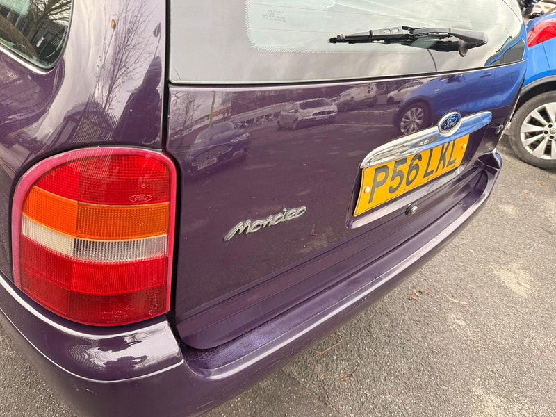 Ford Mondeo 2.0i LX 5dr 5dr Automatic 2026