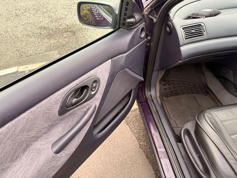 Ford Mondeo 2.0i LX 5dr 5dr Automatic 2026