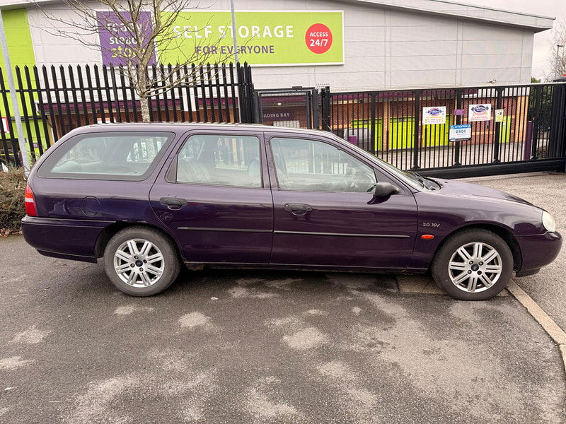 Ford Mondeo 2.0i LX 5dr 5dr Automatic 2026