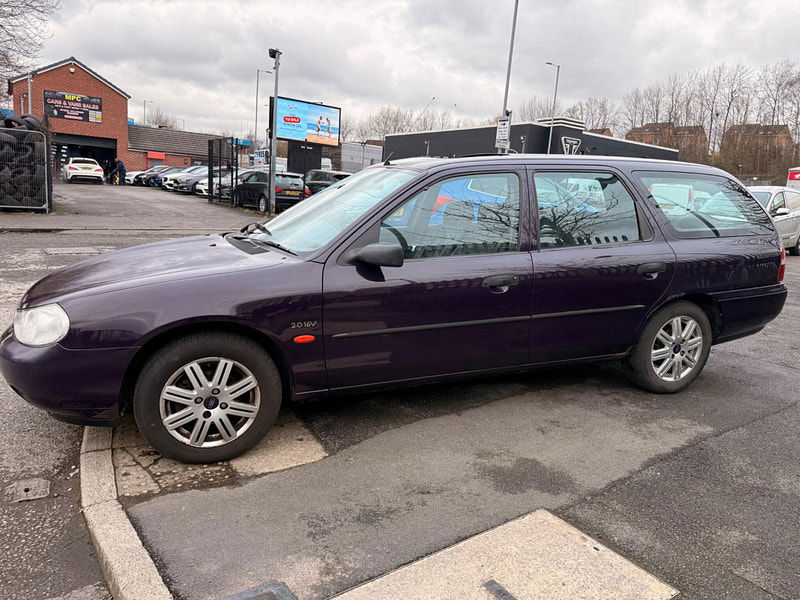 Ford Mondeo 2.0i LX 5dr 5dr Automatic 2026