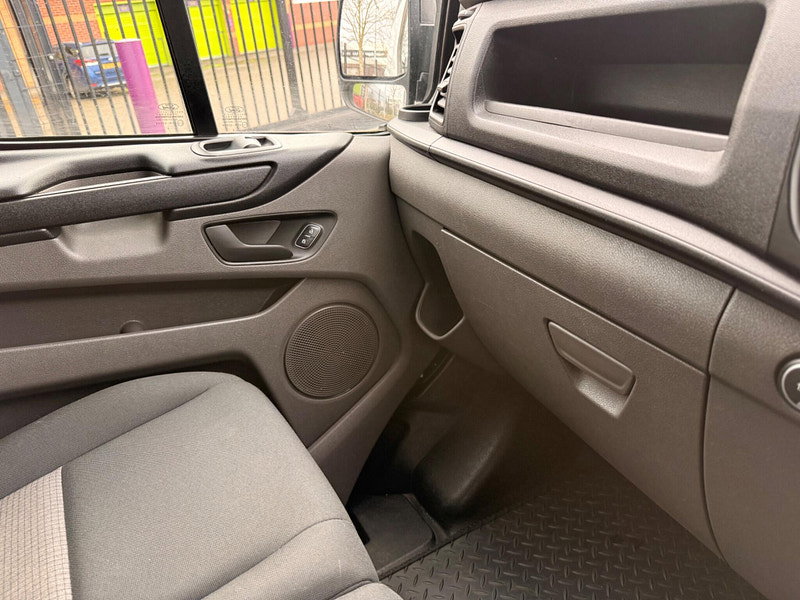 Ford Transit Custom 2.0 300 EcoBlue L1 H2 Euro 6 5dr 5dr Manual 2026