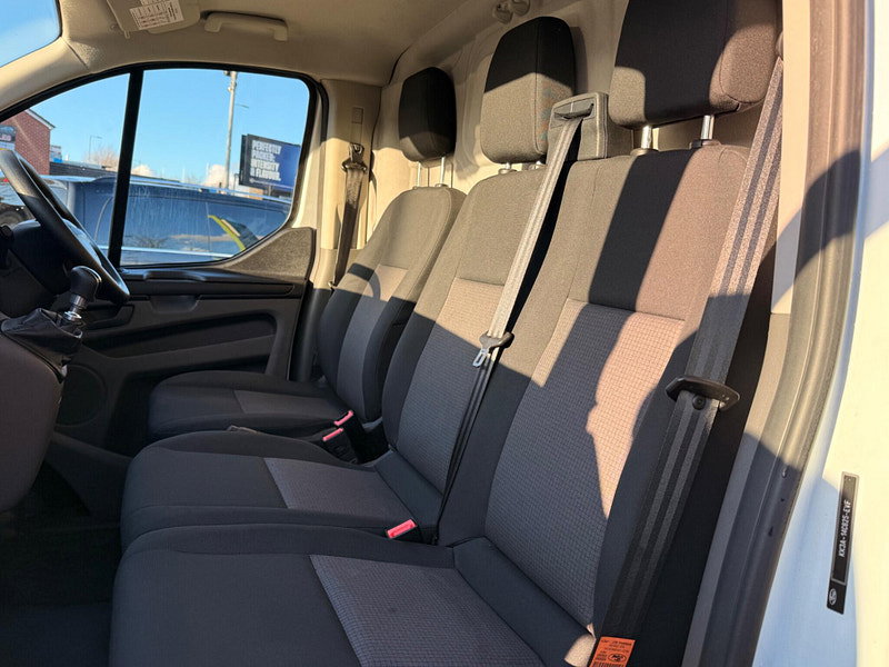 Ford Transit Custom 2.0 300 EcoBlue Leader L1 H2 Euro 6 (s/s) 5dr 5dr Manual 2026