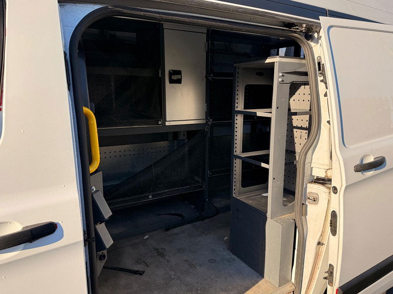 Ford Transit Custom 2.0 300 EcoBlue Leader L1 H2 Euro 6 (s/s) 5dr 5dr Manual 2026